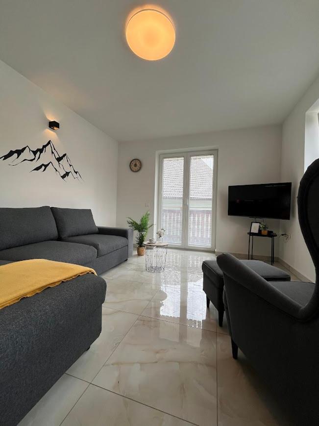 Rateče Apartments Julian Experience מראה חיצוני תמונה